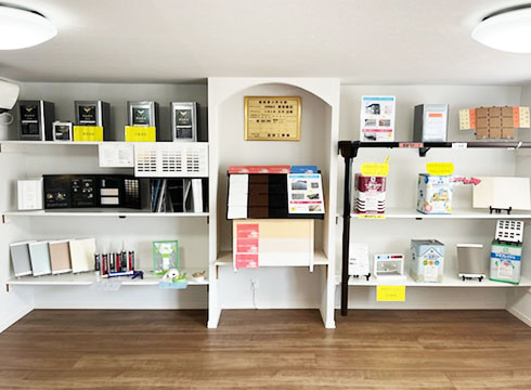 カベヤス店内画像01