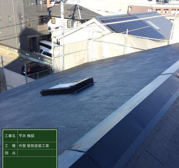 屋根中塗り施工後