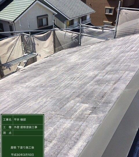 屋根下塗り施工後