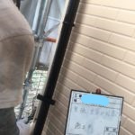 竪樋塗装 1回目施工中
