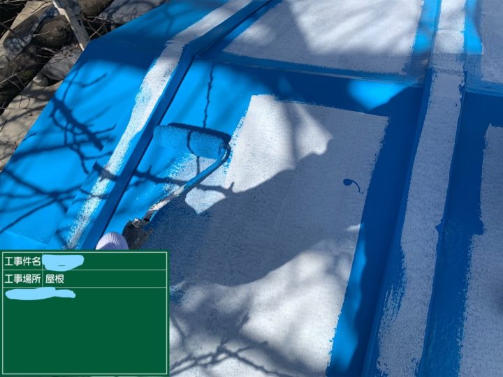 屋根塗装 中塗り ヤネフレッシュ