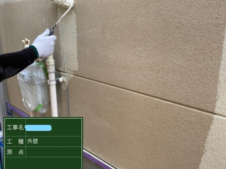 外壁塗装 中塗り